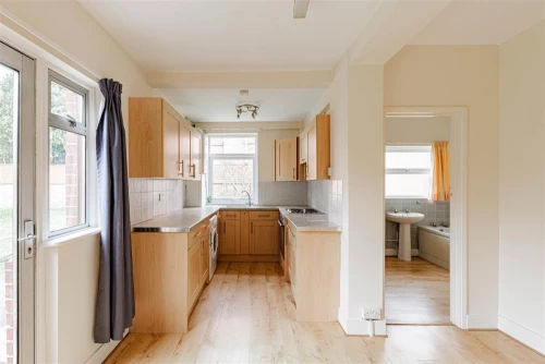 Bungalow - Detached Main Photo