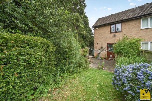 House - End Terrace Main Photo