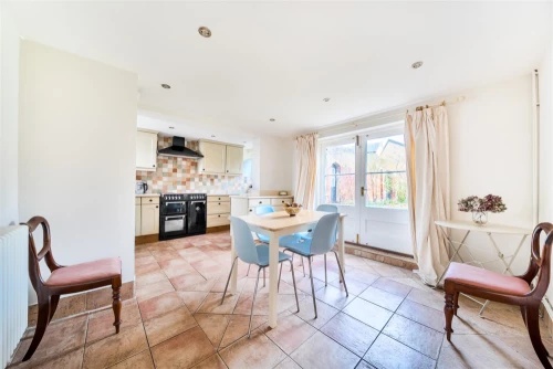 House - Townhouse Main Photo