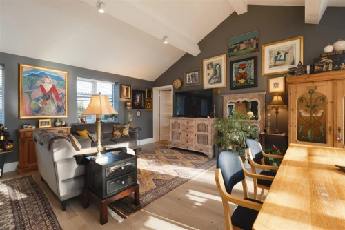 Bungalow - Detached Main Photo