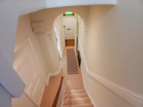 House - Terraced Main Photo