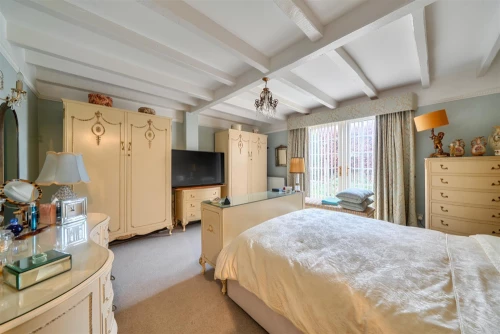 Bungalow - Detached Main Photo