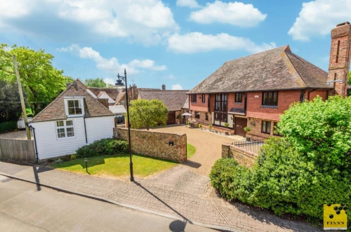 House - Detached Main Photo