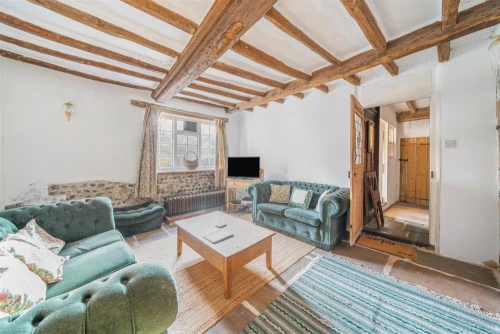 House - Terraced Main Photo