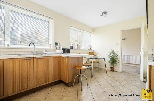 House - Detached Main Photo