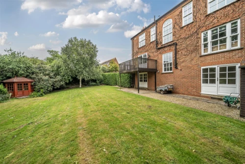 House - Detached Main Photo