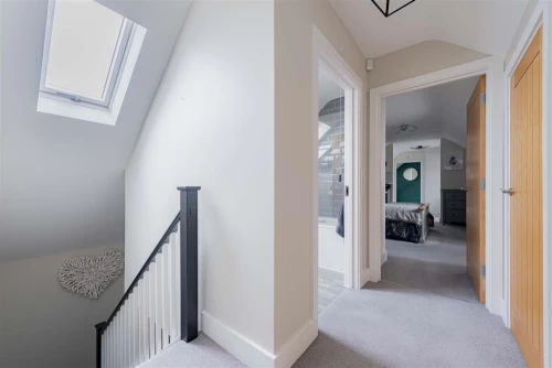 House - Detached Main Photo