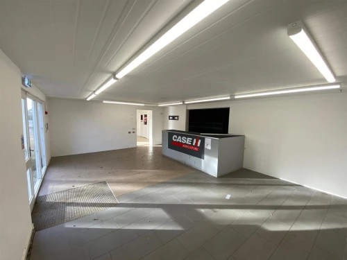 Industrial Unit Photo 2