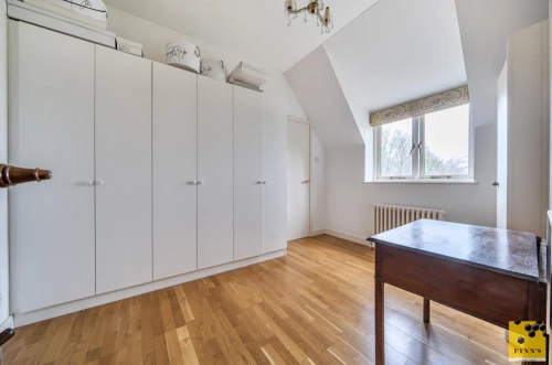 House - Detached Main Photo