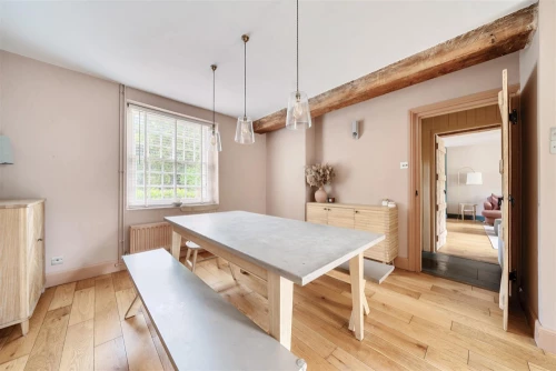 House - Semi-Detached Main Photo