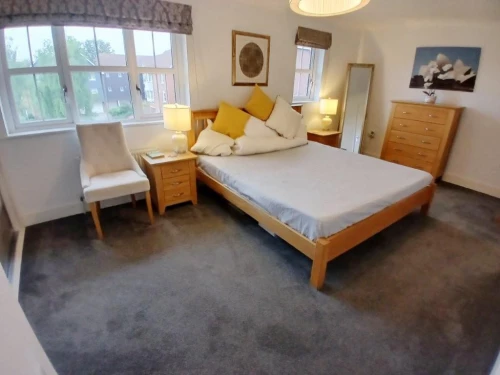 House - Townhouse Main Photo