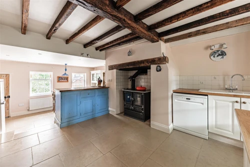 House - Detached Main Photo