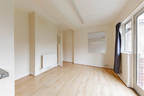 Bungalow - Detached Main Photo