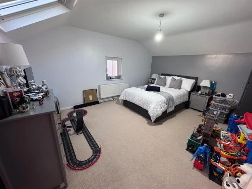 House - Detached Main Photo