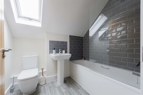 House - Detached Main Photo
