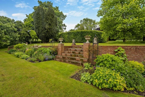 House - Detached Main Photo