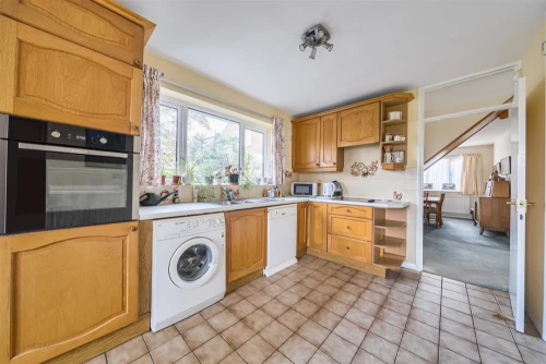 Bungalow - Detached Main Photo