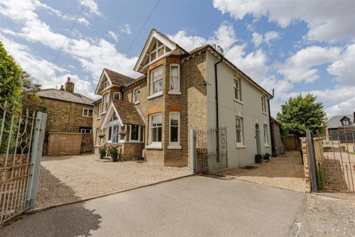 House - Detached Main Photo