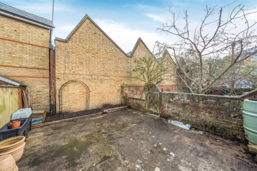 House - Townhouse Main Photo