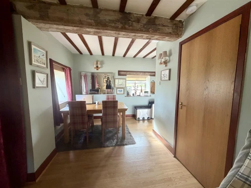 Cottage Main Photo