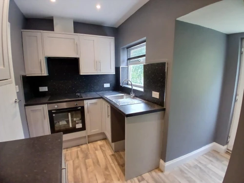 Bungalow - Detached Photo 2