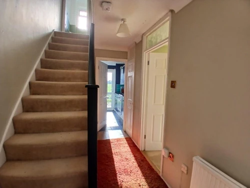 House - Terraced Main Photo