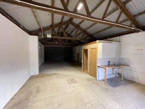 Commercial Main Photo