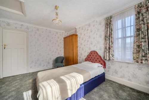 House - Detached Main Photo