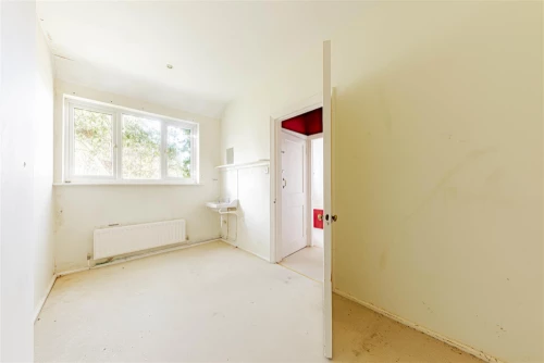 Bungalow - Semi Detached Main Photo