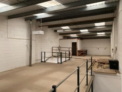 Industrial Unit Photo 2
