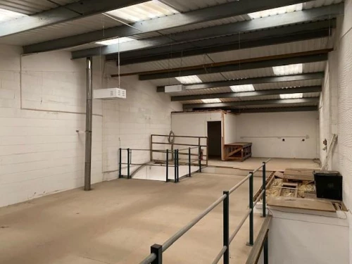 Industrial Unit Photo 2