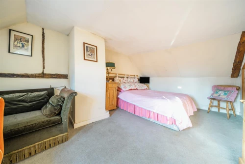 House - Terraced Main Photo