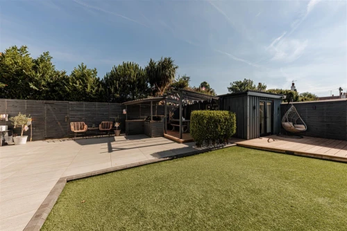 House - Detached Main Photo