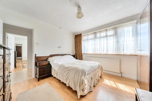 Bungalow - Semi Detached Main Photo