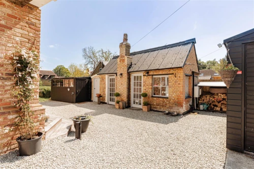 House - Detached Main Photo