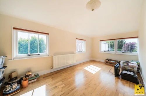 House - Detached Main Photo