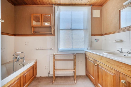 House - Detached Main Photo