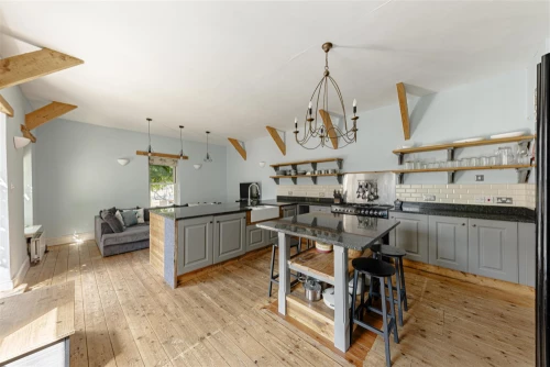 House - Detached Main Photo