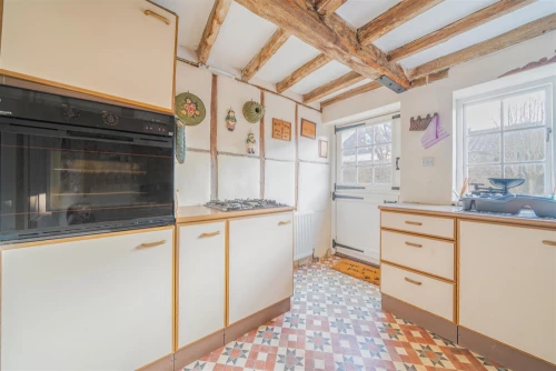 House - Terraced Main Photo