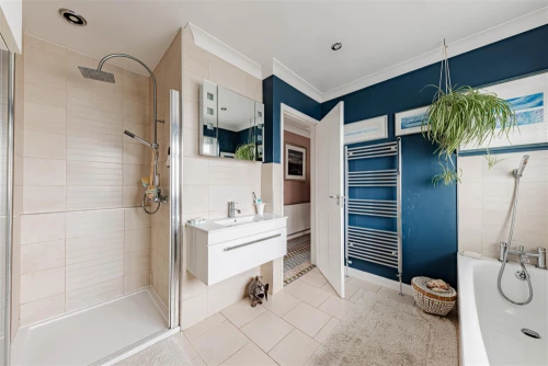 House - Detached Main Photo