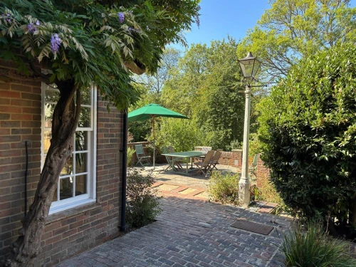 House - Detached Main Photo