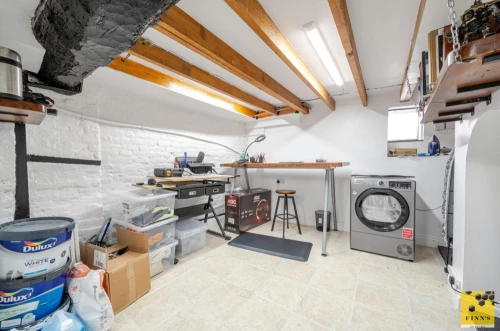 House - Terraced Main Photo