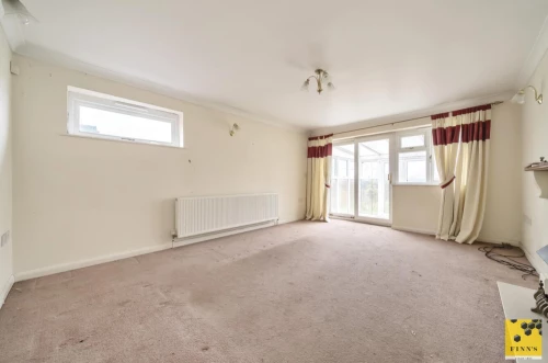 Bungalow - Detached Main Photo