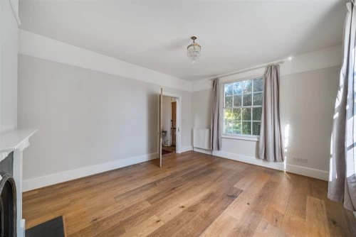 House - Townhouse Main Photo