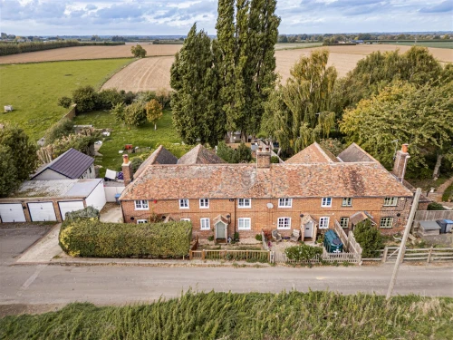 House Main Photo