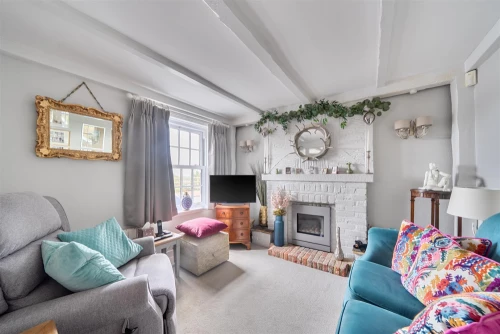 Bungalow - Detached Photo 2