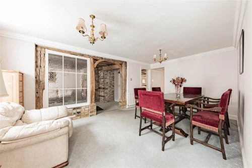 House - Terraced Main Photo