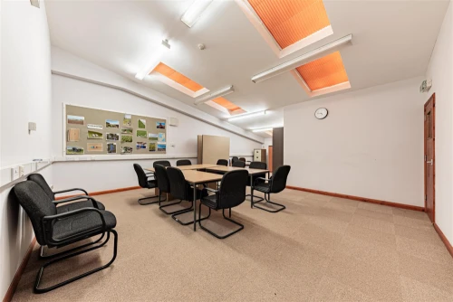 Commercial Main Photo