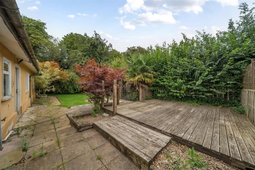 Bungalow - Detached Main Photo