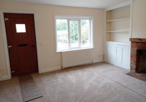 House - Semi-Detached Photo 2